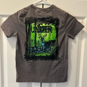 Boys Under Armour Size XS T-shirt